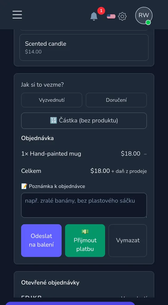 Pokladna na mobilu: jeden ručně malovaný hrnek, součet a tlačítka pro odeslání k balení nebo úhradu nyní.